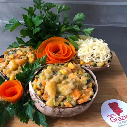 Cogumelo Recheado c/ Vegetais